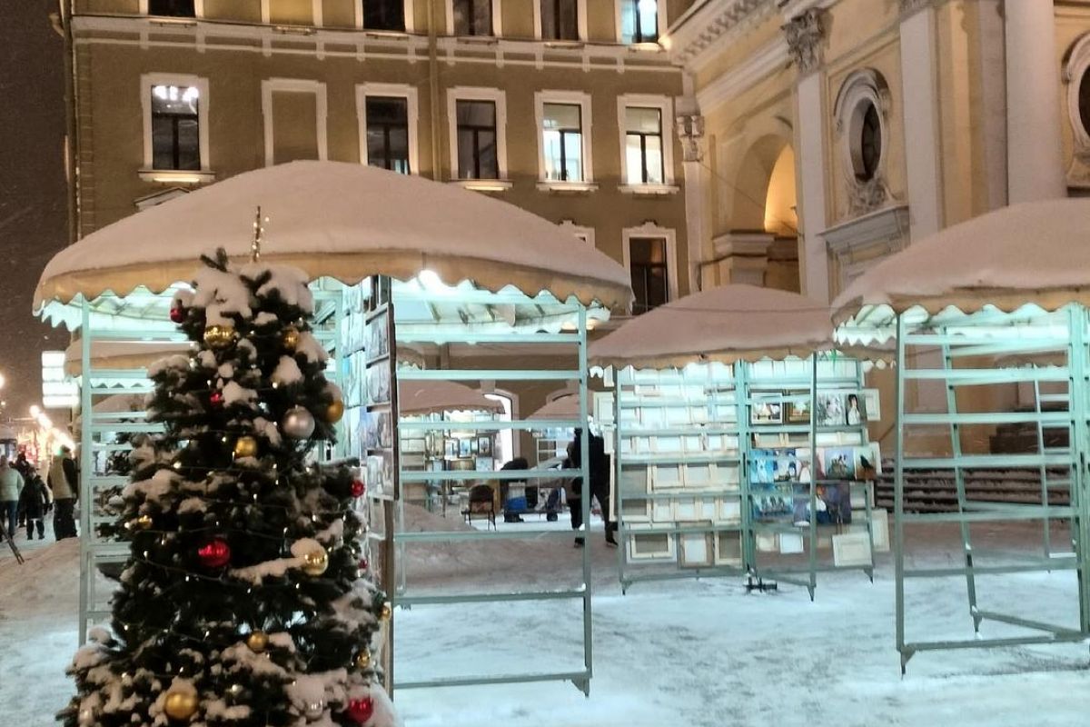 ЖД тур: Новогодние огни Петербурга, г. Санкт-Петербург, 4 дня